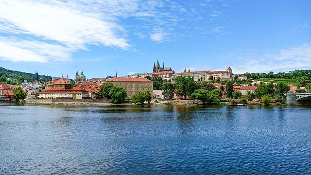 Zámečnictví v Praze Hradčany: Historická lokalita, moderní bezpečnostní řešení